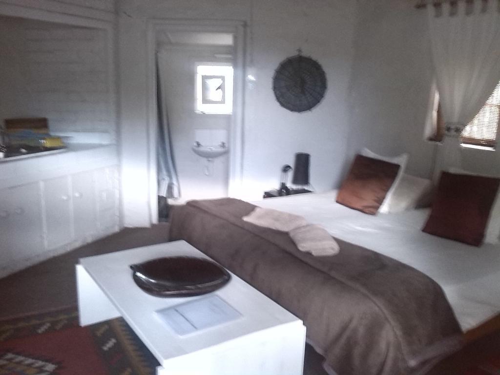 Karoo Soul Hostel Oudtshoorn Δωμάτιο φωτογραφία